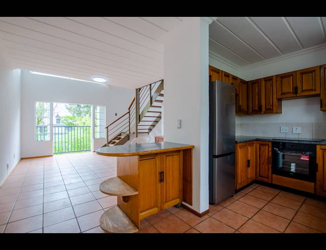 2 BEDROOM APARTMENT FOR SALE IN RIETVALLEIRAND